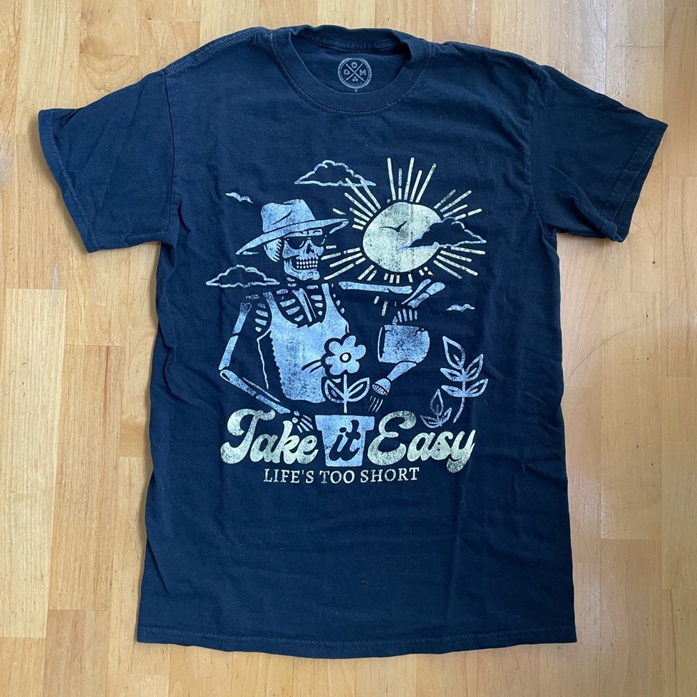 Take it Easy Black Tee Shirt Size Small